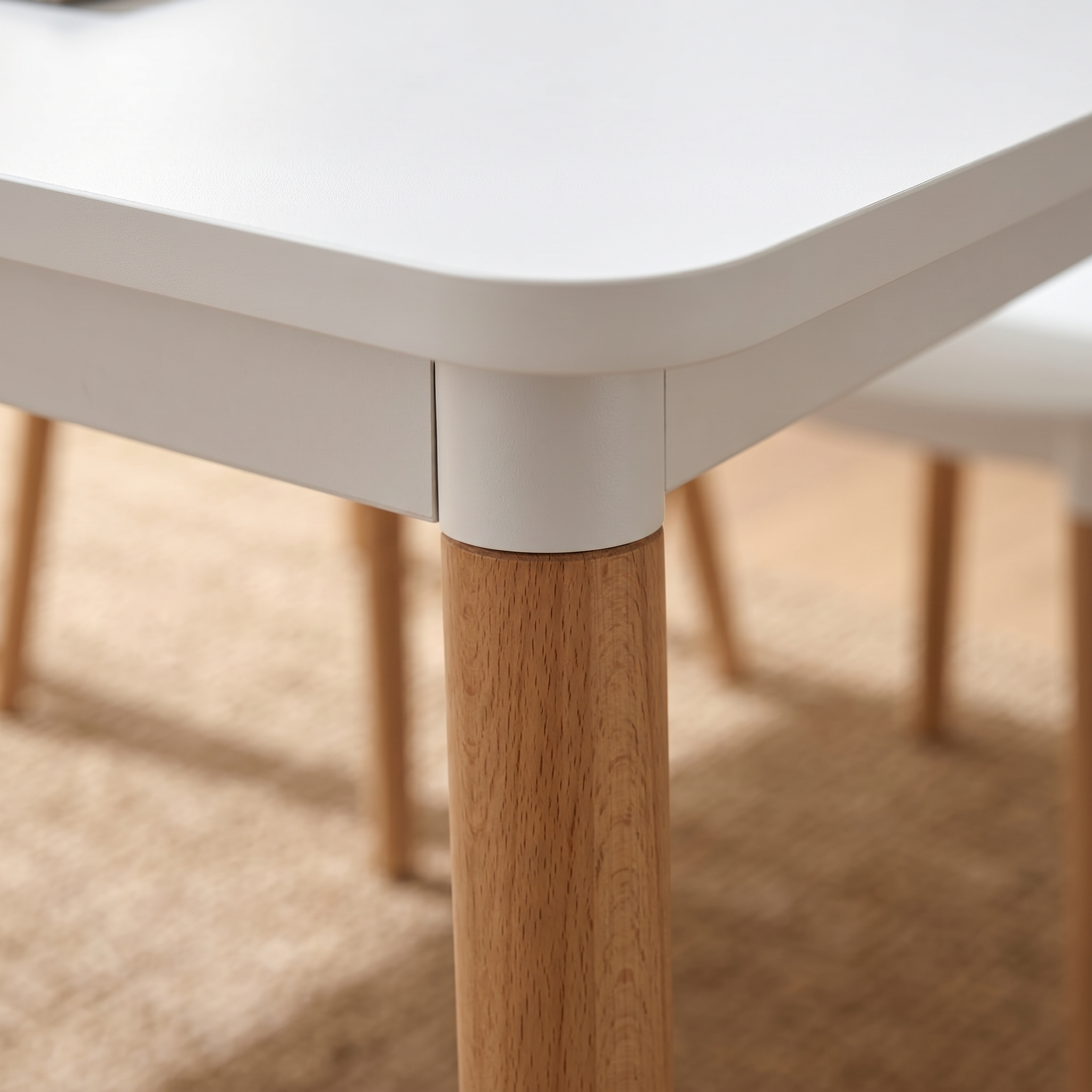 Modern Dining Table Set with 4 Spindle Back Chairs – MDF Table & Beech Wood Legs